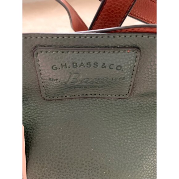 G.H. Bass & Co. 3-In-1‎ Tote Crossbody & Wristlet Bag Green - Picture 3 of 13